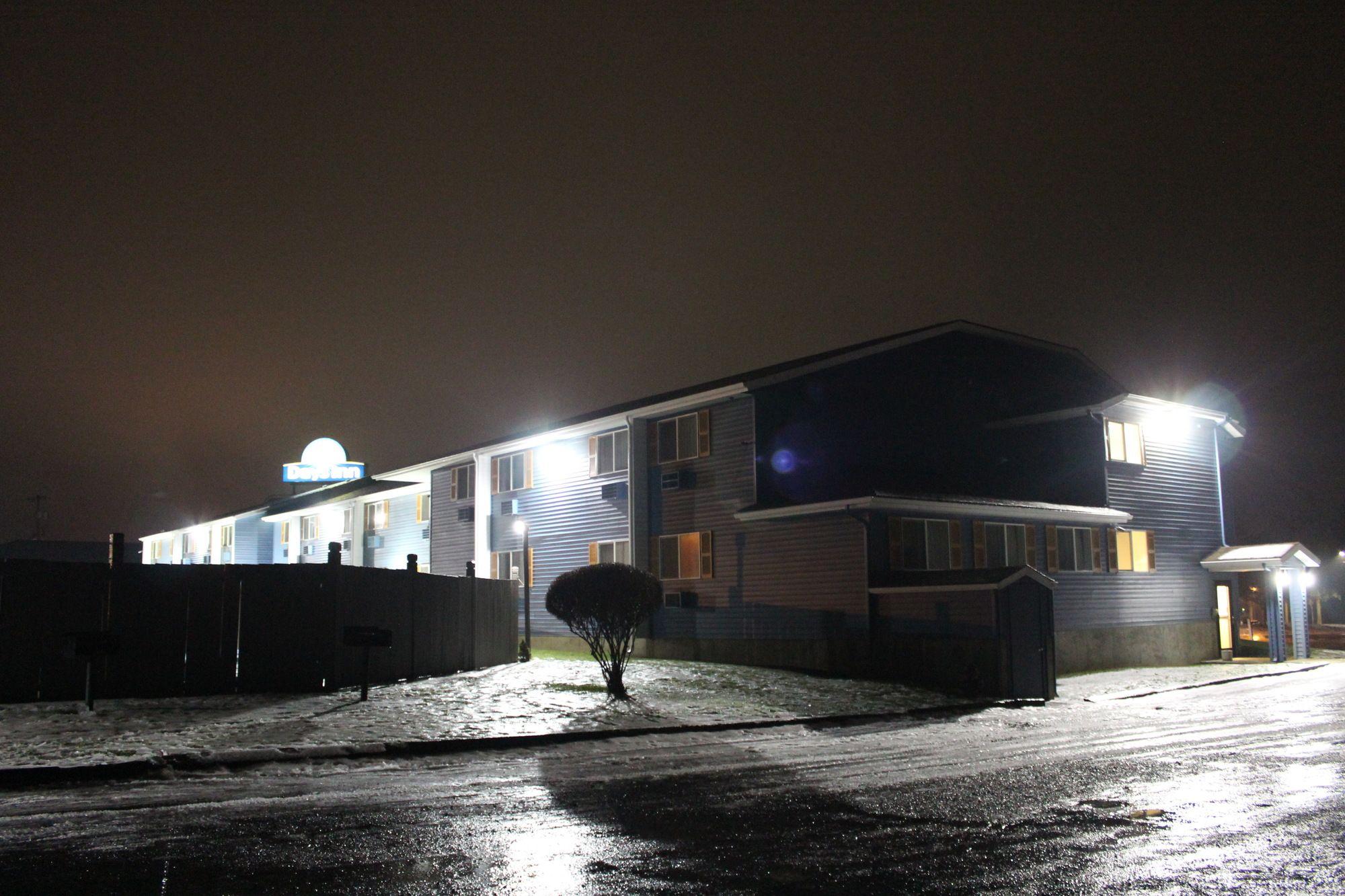 Days Inn By Wyndham Ritzville Exteriör bild