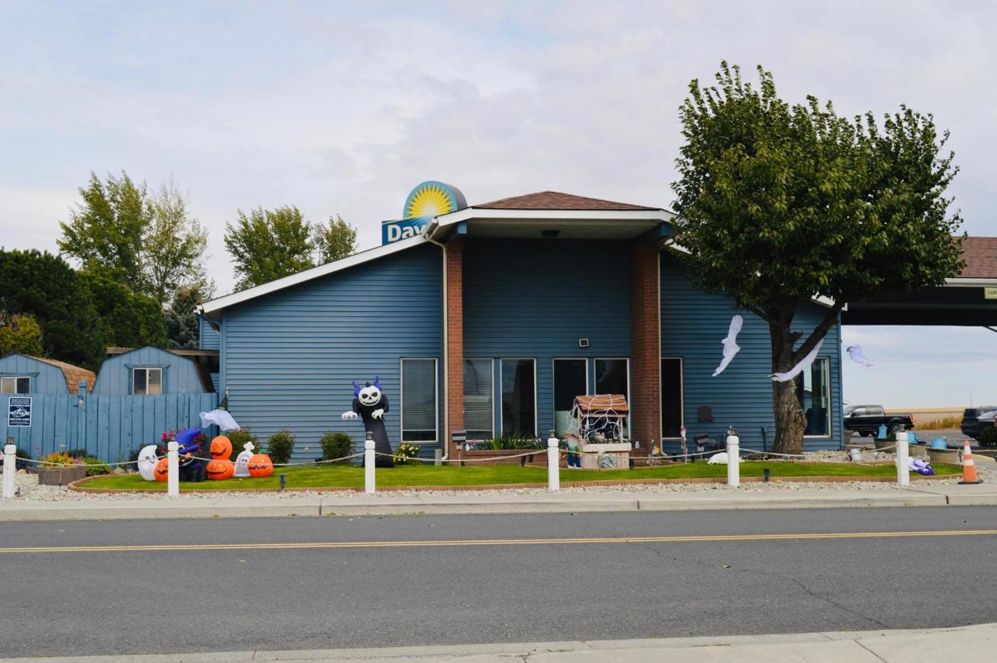 Days Inn By Wyndham Ritzville Exteriör bild
